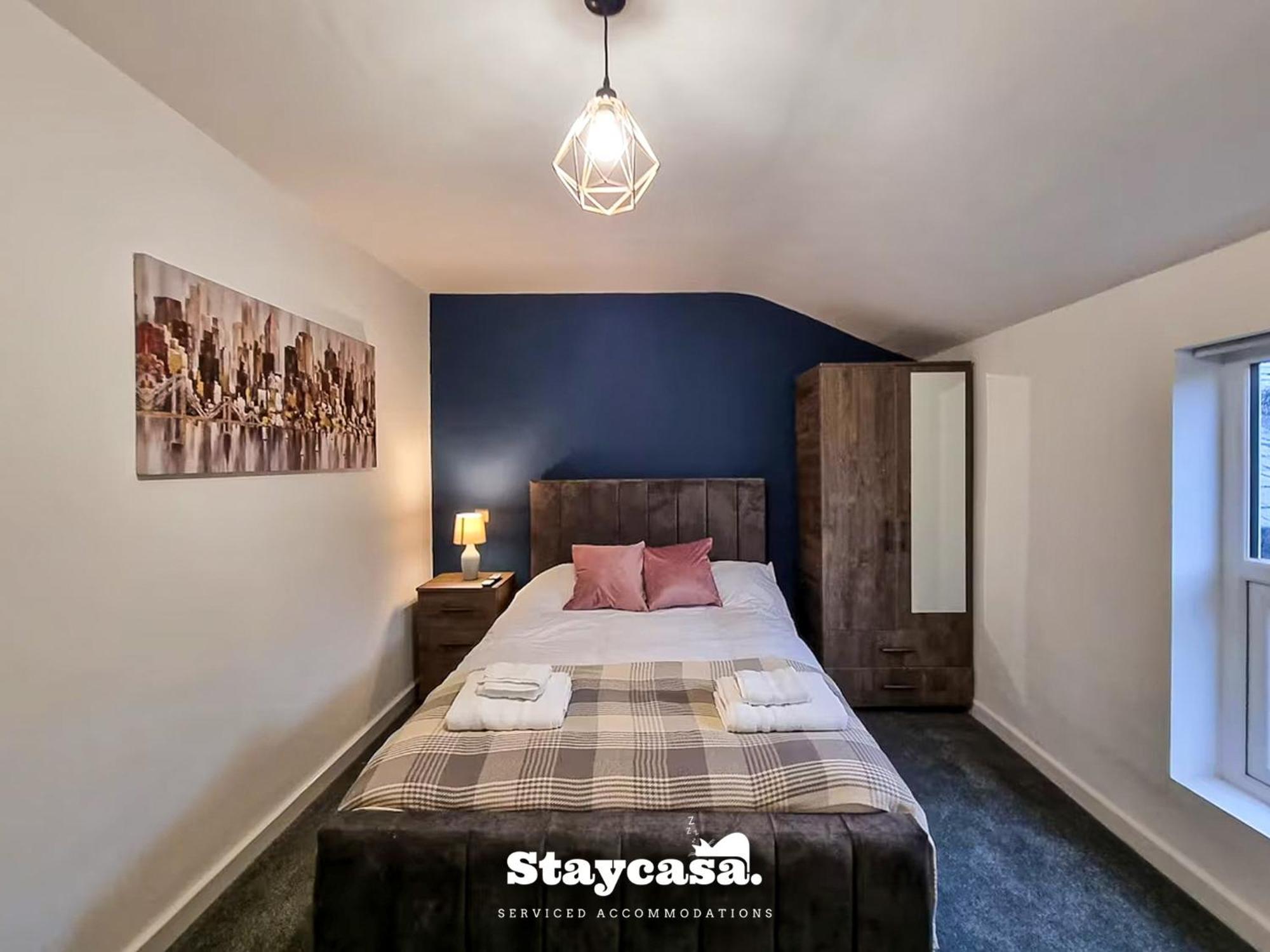 Delightful Spacious Haven With Large Driveway Μάντσεστερ Εξωτερικό φωτογραφία